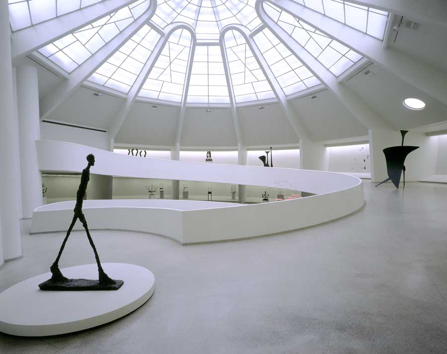 Реферат: Эстетика современной архитектуры на примере музея Гуггенхайма в Бильбао и в Нью-Йорке